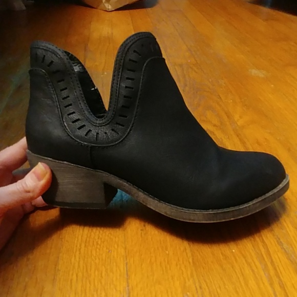Jellypop Shoes - Jelly pop black ankle booties